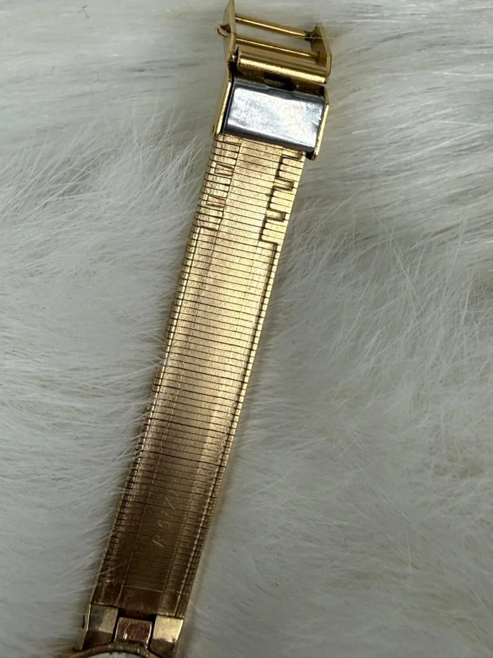 Vintage Seiko Women's Gold Tone Stainless Steel Band Watch